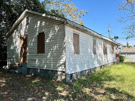 4th image of 130 Shannon St