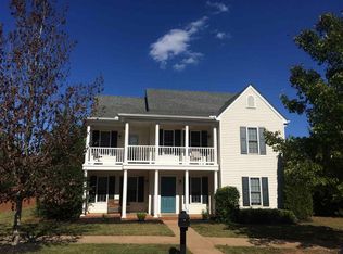 105 Stonegate Dr, Seneca, SC 29678