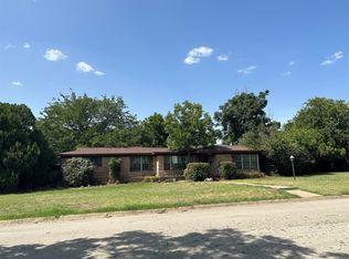 7101 Dover Ln, Richland Hills, TX 76118