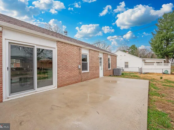 1049 Carroll Heights Blvd, Hagerstown, MD 21742