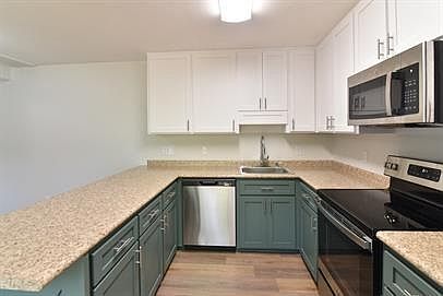 3rd image of 2156 Claremont Ln #D