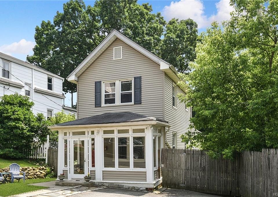 1st image of 12 Brookridge Ave