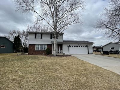 137 Chippewa DRIVE, Sheboygan Falls, WI, 53085