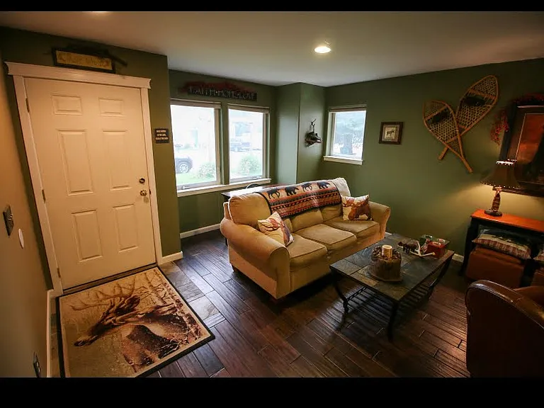 138 W Whitman St #5 — Photo 5