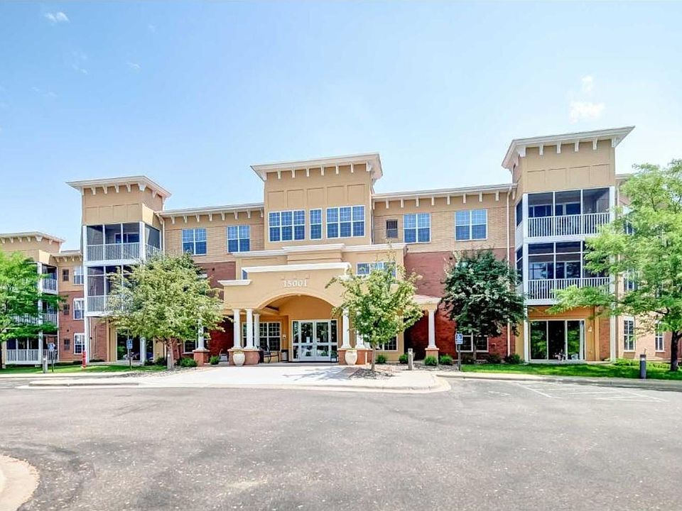 1st image of 15001 Burnhaven Dr Unit 302