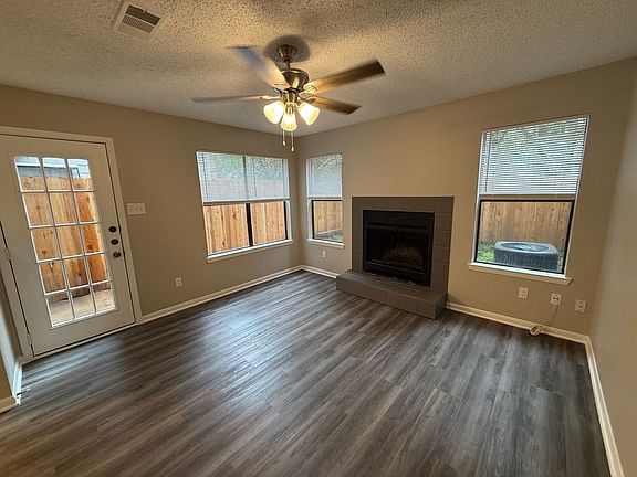 3rd image of 8908 Schick Rd APT B