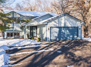 921 85th Ln NW, Coon Rapids, MN 55433