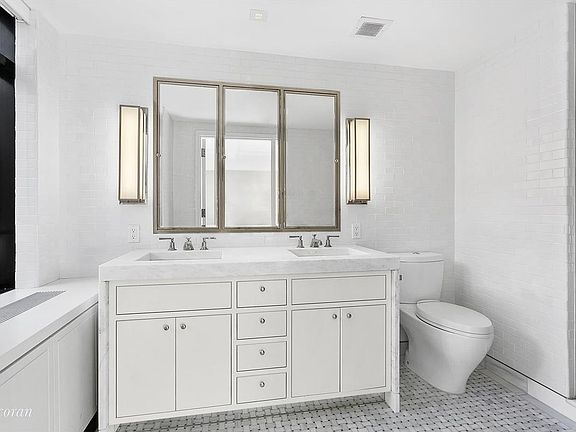 5th image of 130 W 12th St APT 3C