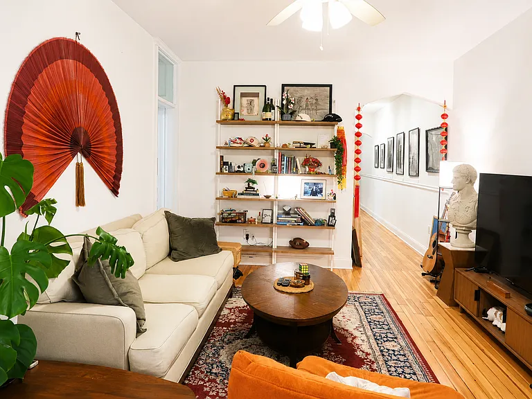 176 Naples Rd #8 — Photo 3