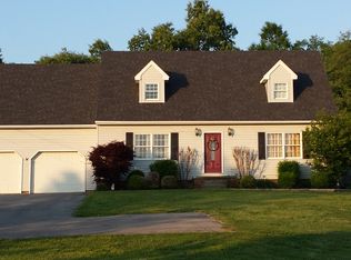 410 Stagecoach Rd, Madisonville, KY 42431