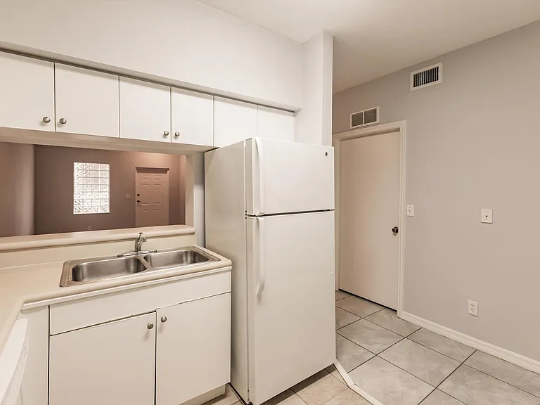 8416 Bernwood Cove Loop #1609 — Photo 9