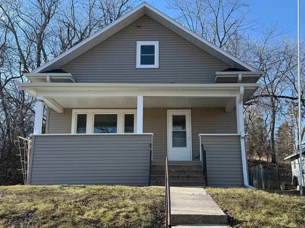 303 Pacific Ave, Audubon, IA 50025