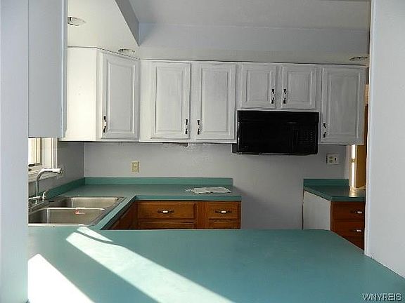 4th image of 71 Oehman Blvd