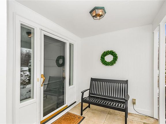 2nd image of 31299 Northwood Dr