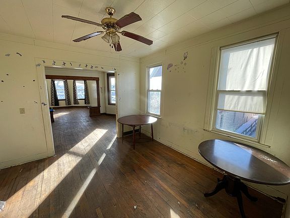 4th image of 111 McKinley Ave #2