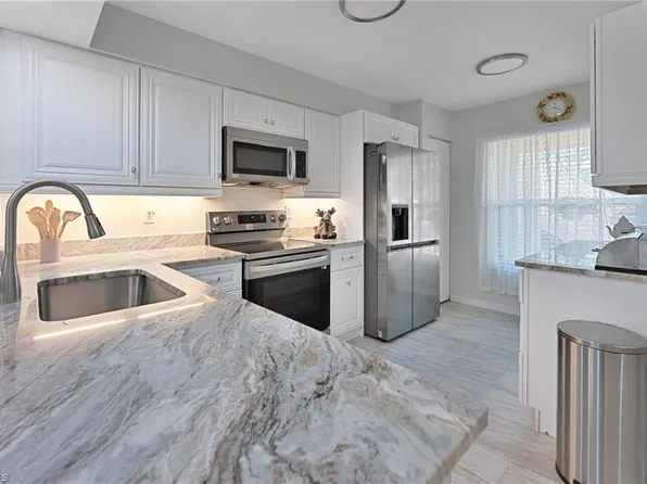 6480 Huntington Lakes CIR #103, NAPLES, FL 34119