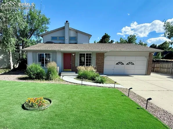 2635 Canton Ln, Colorado Springs, CO 80918