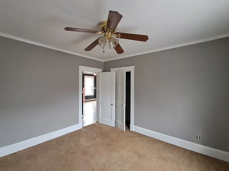 146 Charlton St #1 — Photo 22