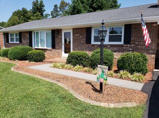 1460 Scuffling Hill Rd, Rocky Mount, VA 24151