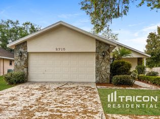 2715 Wilder Park Dr, Plant City, FL 33566