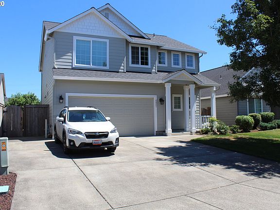 2nd image of 4027 NE 165th Pl