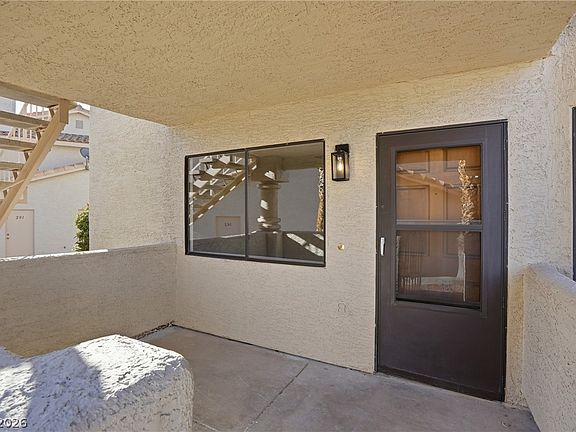 3rd image of 1008 Falconhead Ln Unit 102