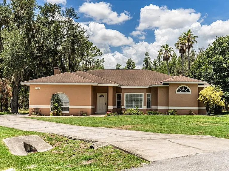 2326 Deerbrook Dr — Photo 73