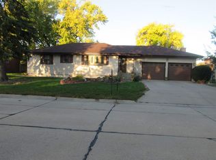 2580 43rd Ave, Columbus, NE 68601