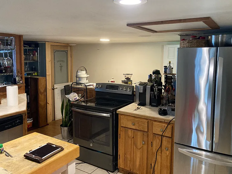 166 Central Ave #H1 — Photo 6