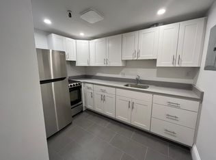 182 Marlborough St APT 2, Boston, MA 02116