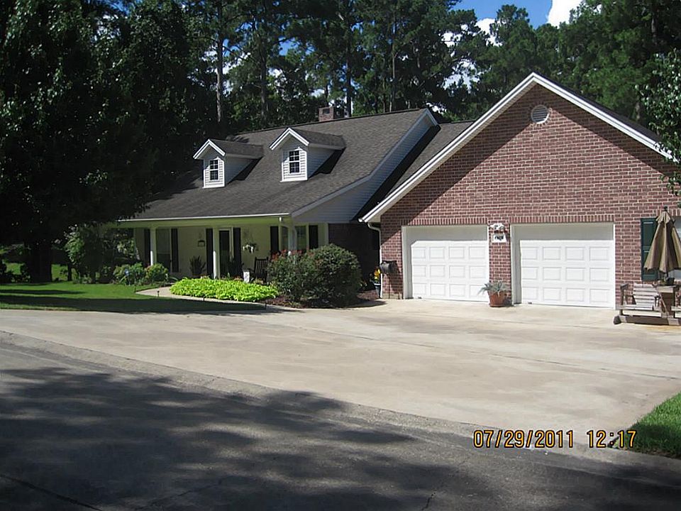 1st image of 11 N Holly Glen Dr