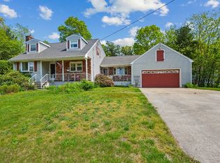 24 Central Ave, Assonet, MA 02702