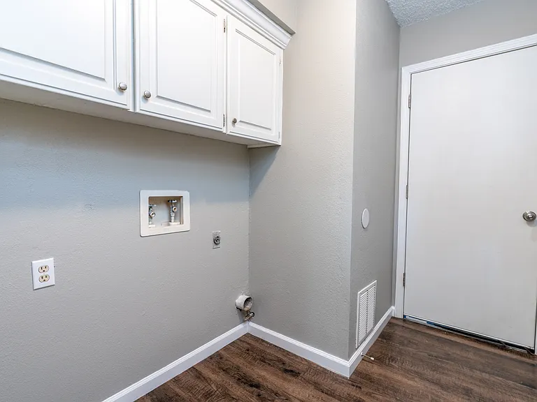 1323 N Dryden Ct #1 — Photo 17