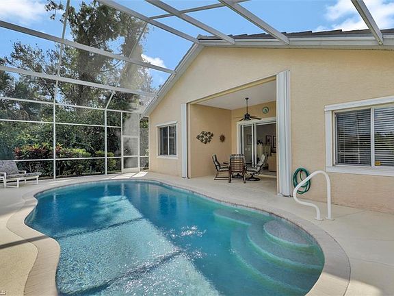 3rd image of 7895 Berkshire Pines Dr