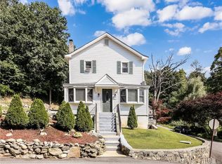 427 Oscawana Lake Rd, Putnam Valley, NY 10579