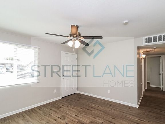 3rd image of 7336 W Cinnabar Ave