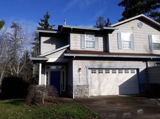 37955 Nettie Connett Dr, Sandy, OR 97055