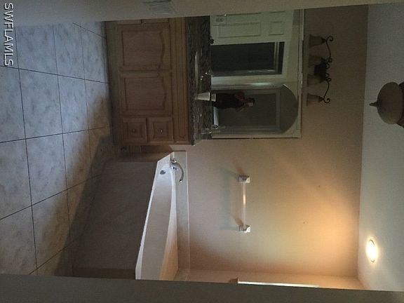 2nd image of 1606 Ann Ave N