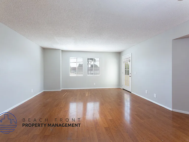 7739 Bradwelll Ave. — Photo 14