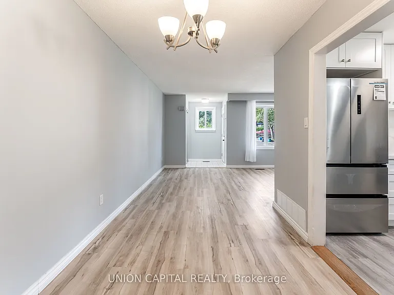 443 Brest Ct — Photo 10