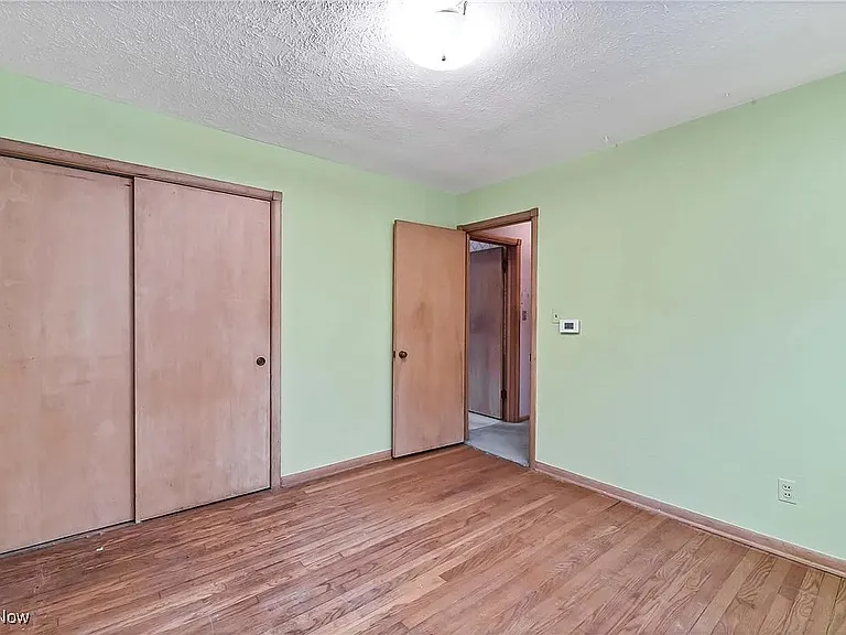589 Woodlane Dr — Photo 28