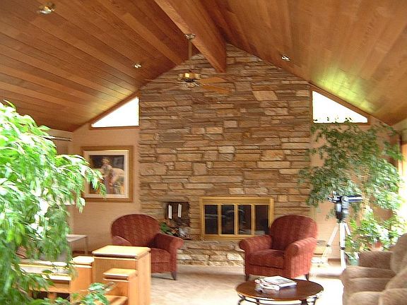 2nd image of 70 Keller Ln