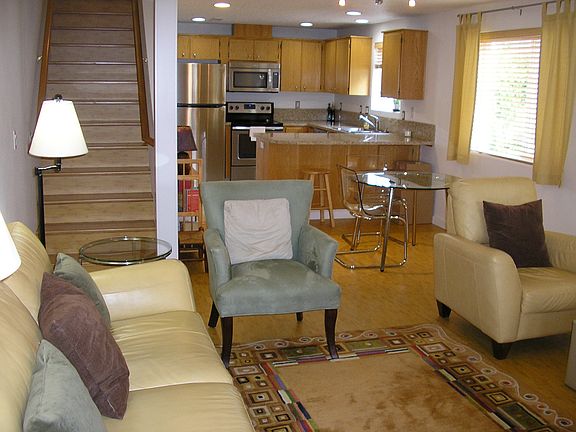 5th image of 17410 SE 15th Way