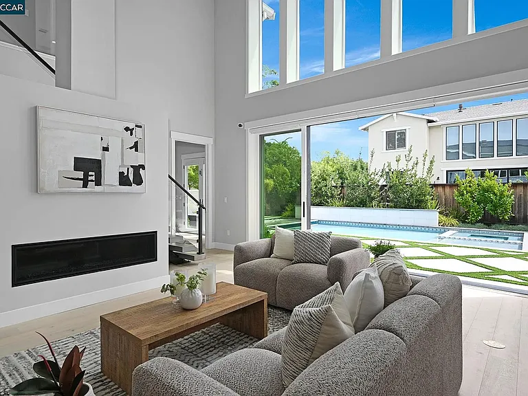 226 Akabane Ln — Photo 10
