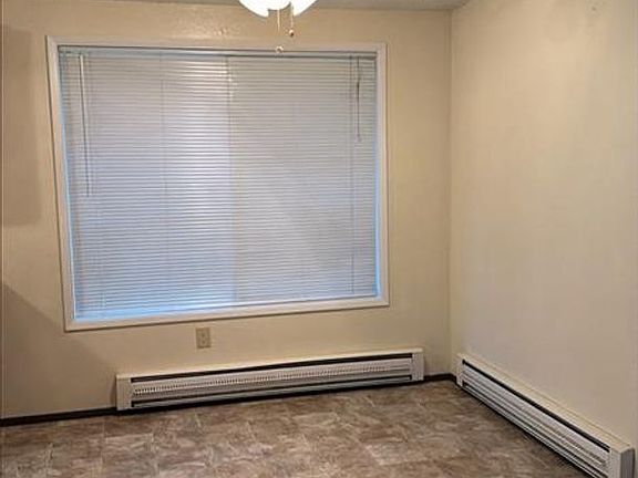 4th image of 6163 Shamrock Rd