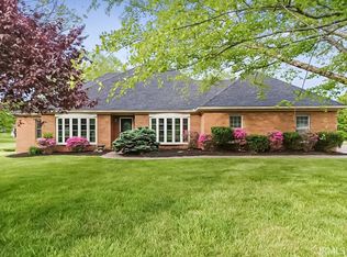 220 Woodward Dr, Evansville, IN 47712