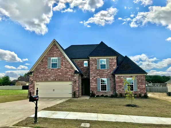 6283 Darwood Dr, Olive Branch, MS 38654