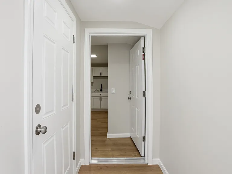 800 Douglas Ave #1 — Photo 16