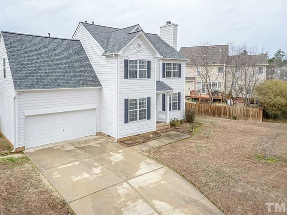 3rd image of 5904 Whisperwood Dr