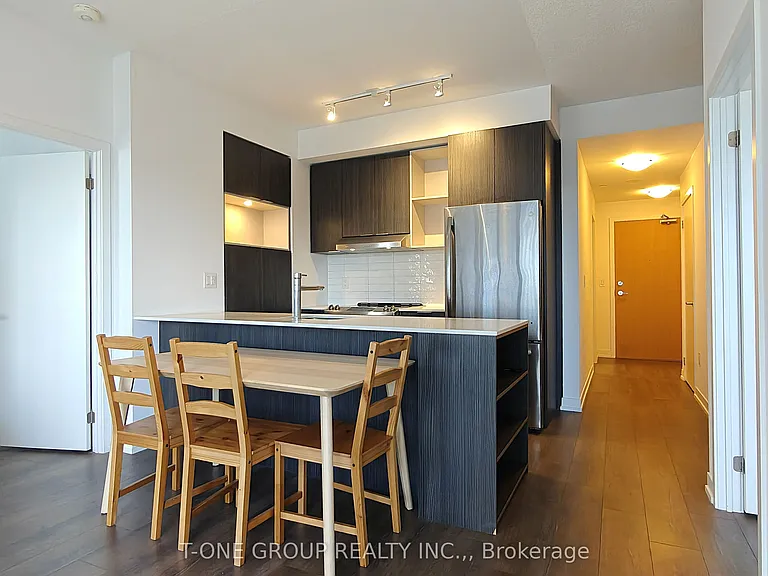 2520 Eglinton Ave W #722 — Photo 1